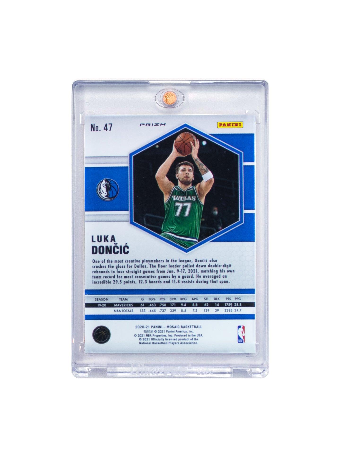 Luka Doncic Dallas Mavericks Panini NBA Mosaic 20-21 Green Card