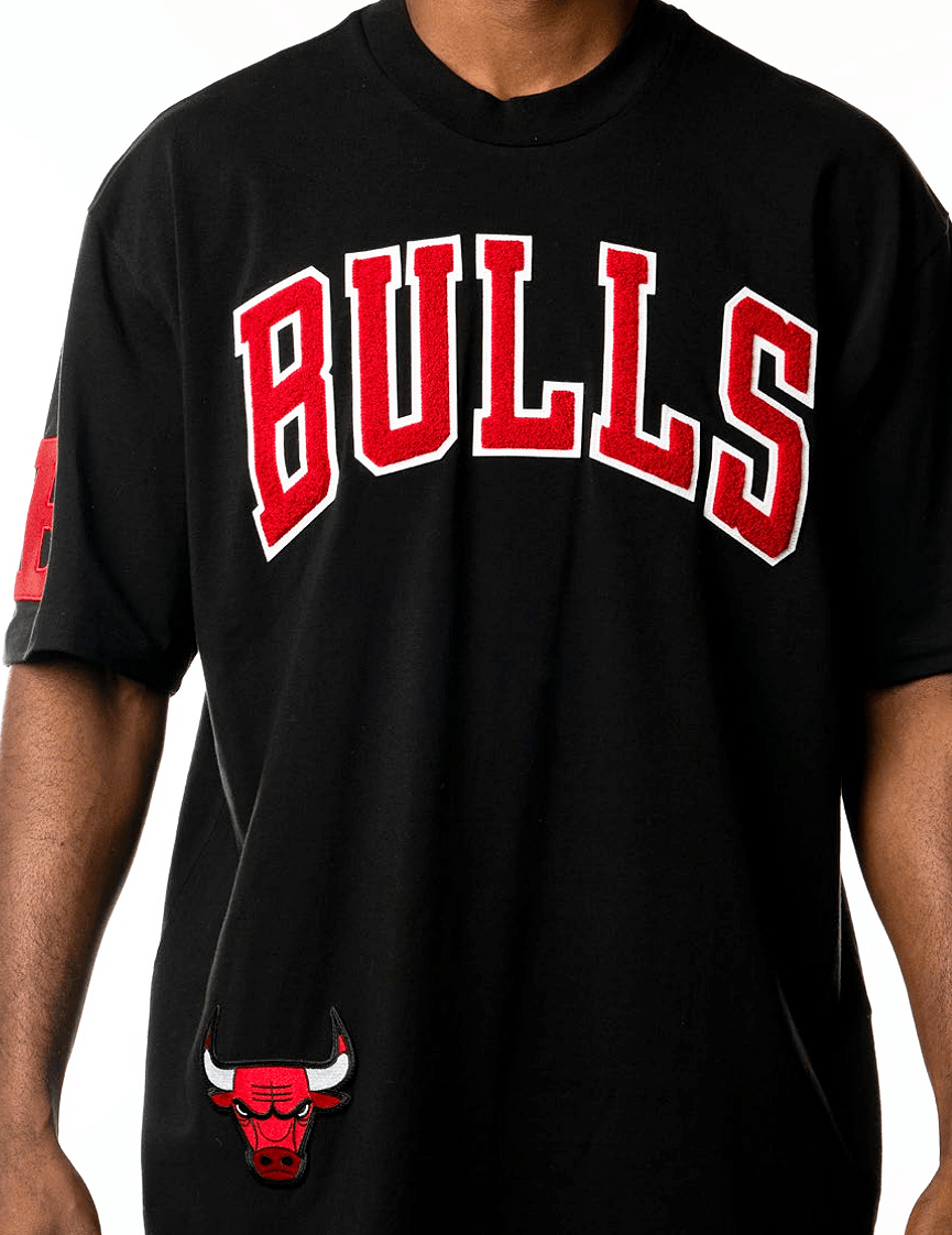 Chicago Bulls New Era NBA Higher Grade Oversized T-Shirt - Black