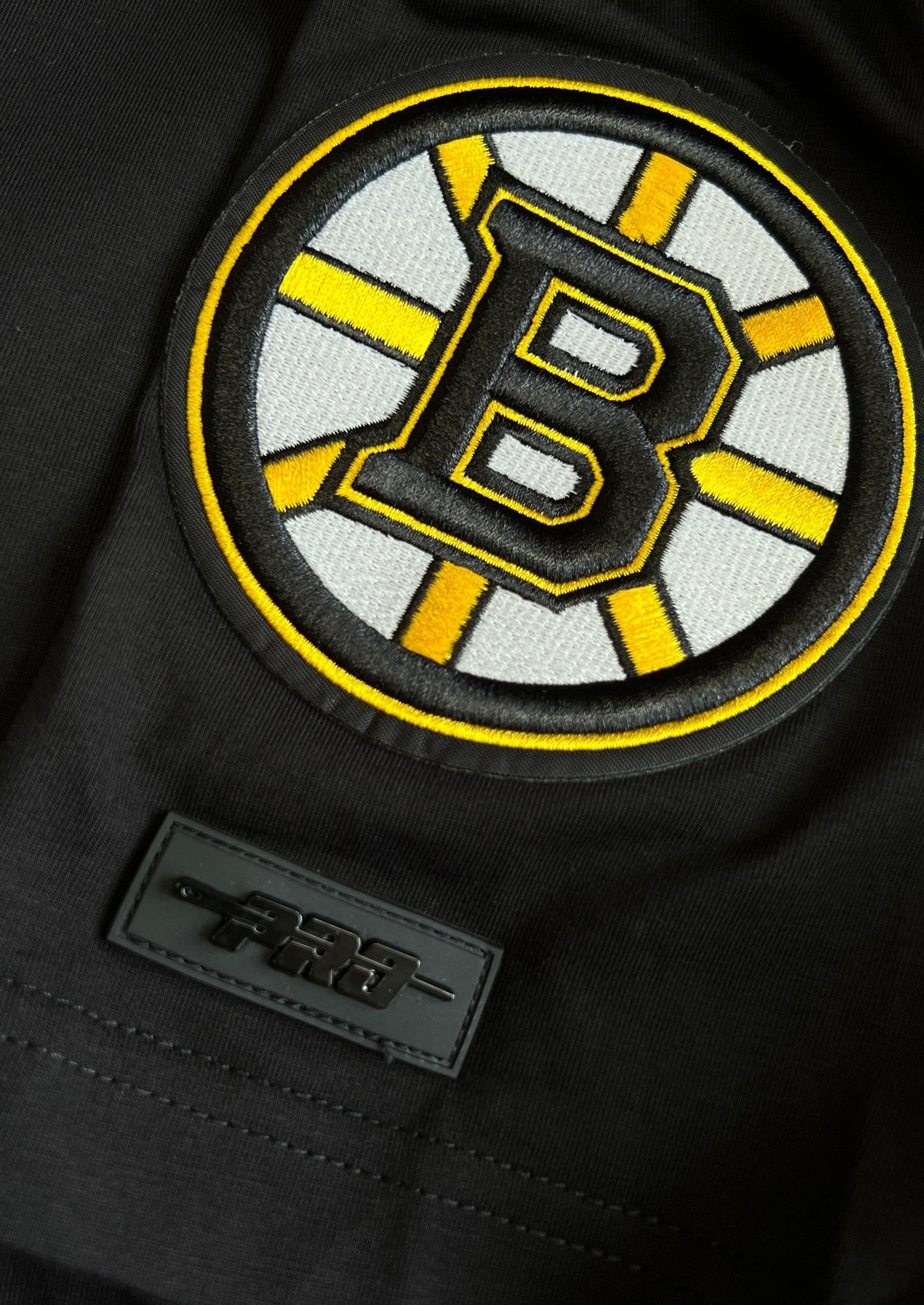 Boston Bruins Pro Standard NHL Classic Chenille T-Shirt - Black