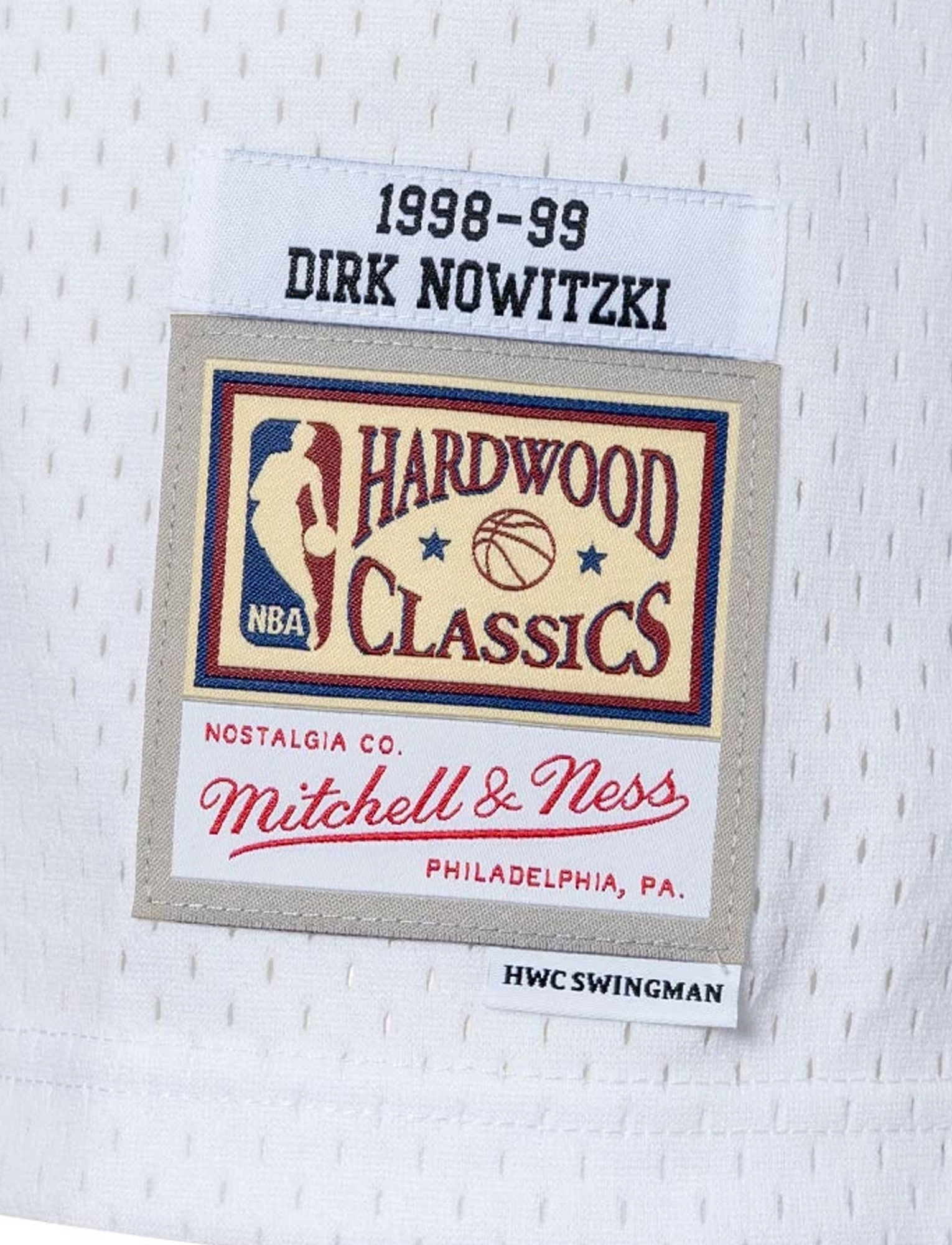 Dirk Nowitzki Dallas Mavericks Mitchell & Ness NBA 98-99 Swingman Jersey  - White