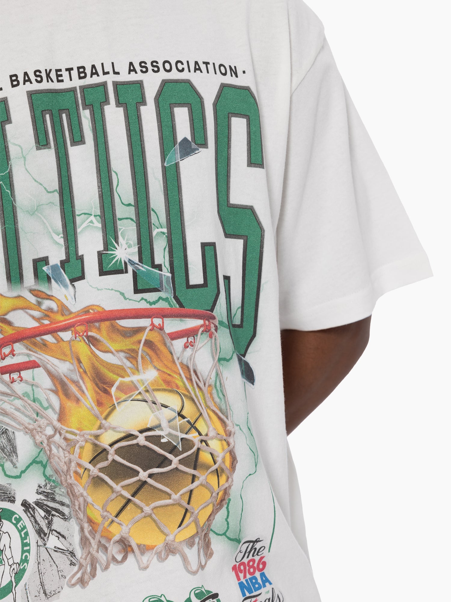 Boston Celtics Mitchell & Ness NBA Flash Vintage T-Shirt - Vintage White