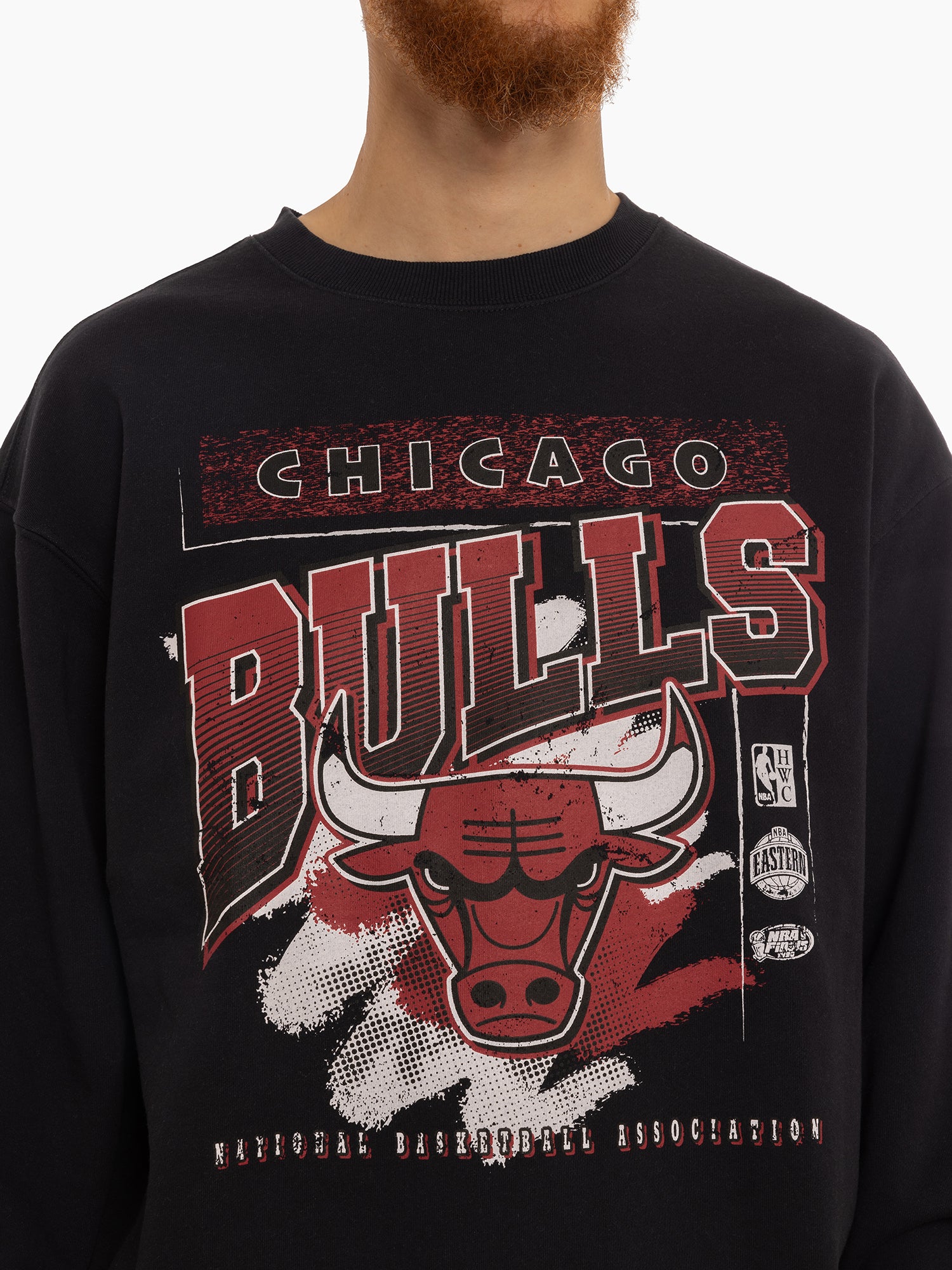 Chicago Bulls Mitchell & Ness NBA Brush Off 2.0 Vintage Crew Jumper - Faded Black