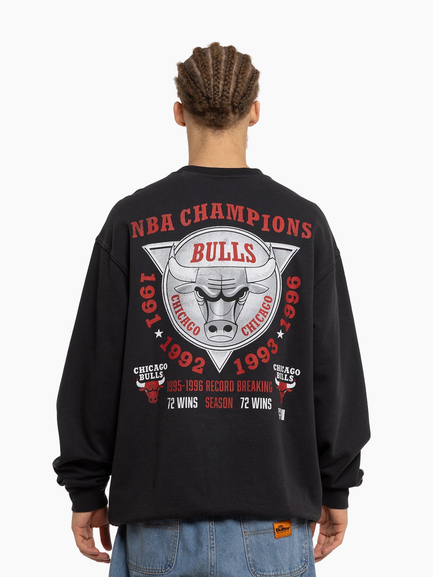 Chicago Bulls Mitchell & Ness NBA Best Ever Vintage Crew Jumper - Faded Black