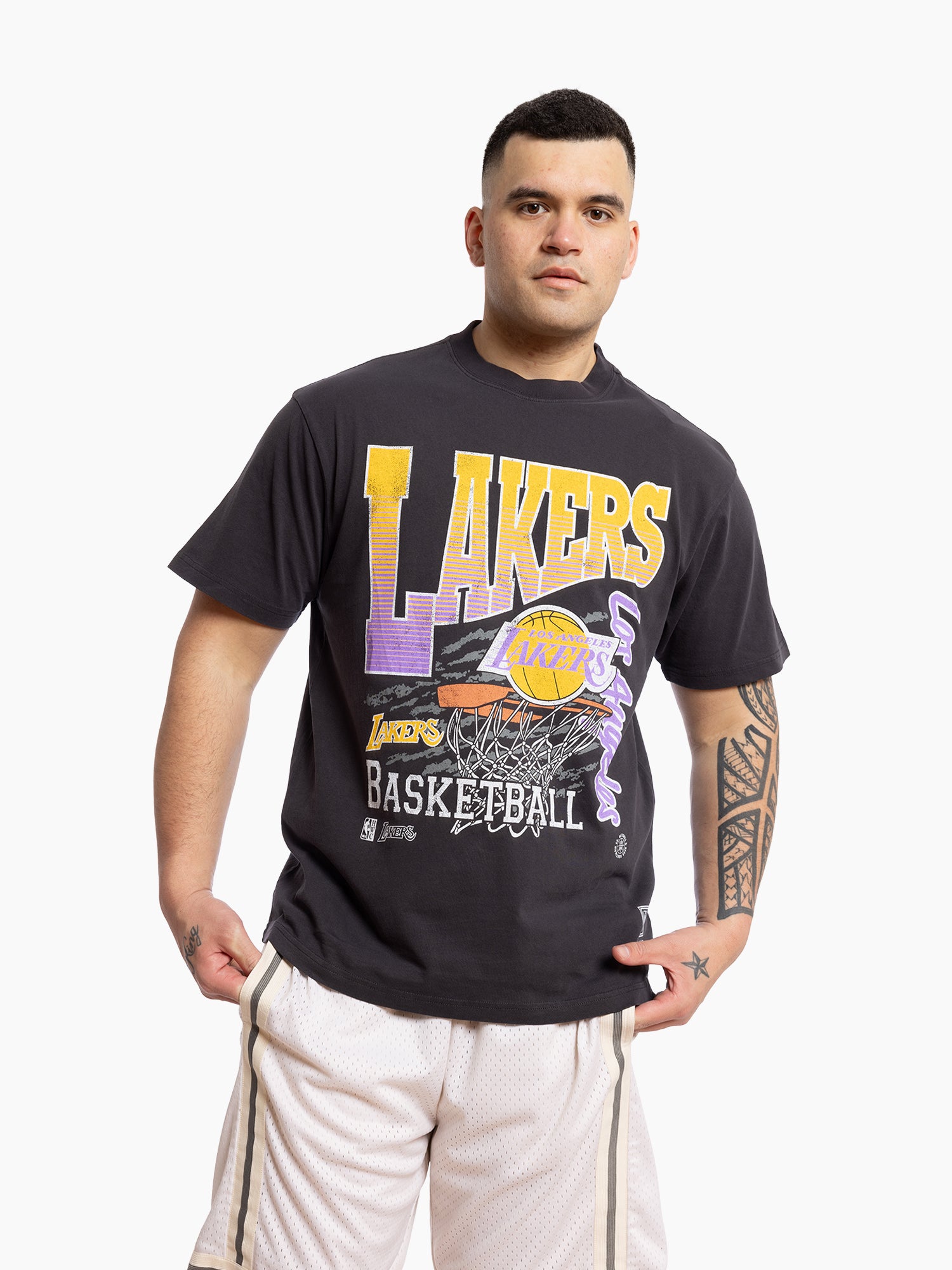 Los Angeles Lakers Mitchell & Ness NBA Basketed Vintage T-Shirt - Overdyed Black