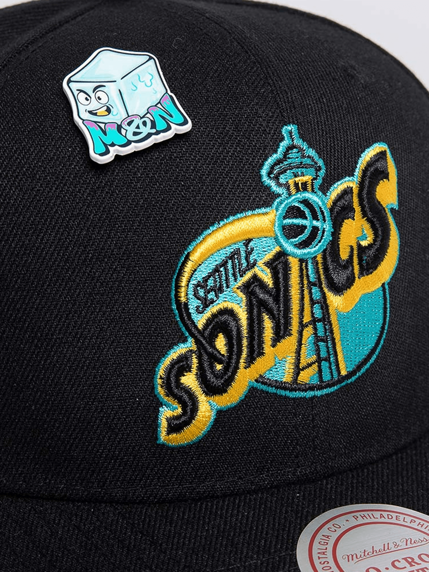 Seattle Supersonics Mitchell & Ness NBA Ice Cold Pro Crown Snapback Hat - Black