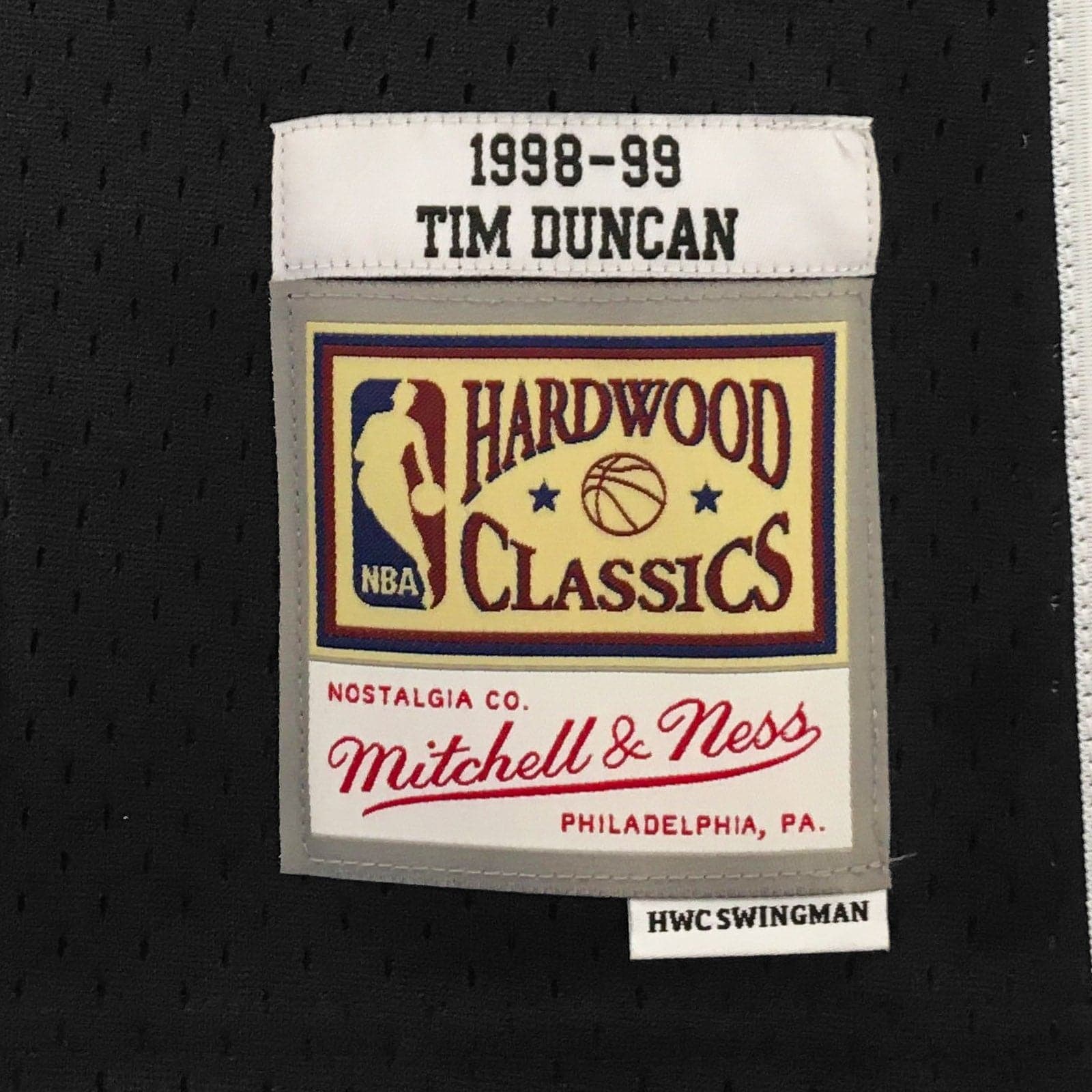 Tim Duncan San Antonio Spurs Mitchell & Ness NBA 98-99 Swingman Jersey - Black