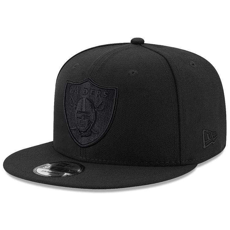 Oakland Raiders New Era NFL Black On Black 9FIFTY Snapback Hat